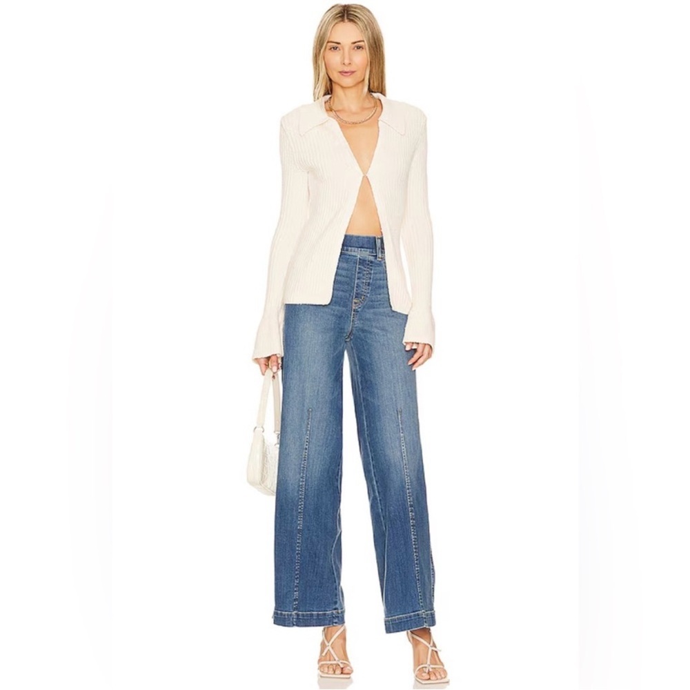 SPANX Seamed Front Wide Leg Jean in Vintage Indigo
Small